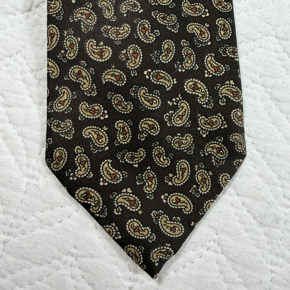 Vtg Christian Dior Cravates All Silk Paisley Pattern Men's Tie Brown‎ 56